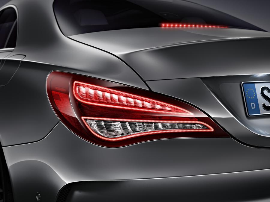 Детали экстерьера Mercedes-Benz CLA250 AMG Sports Package Edition 1 (C117) 2013 года  (фото 70 из 72)